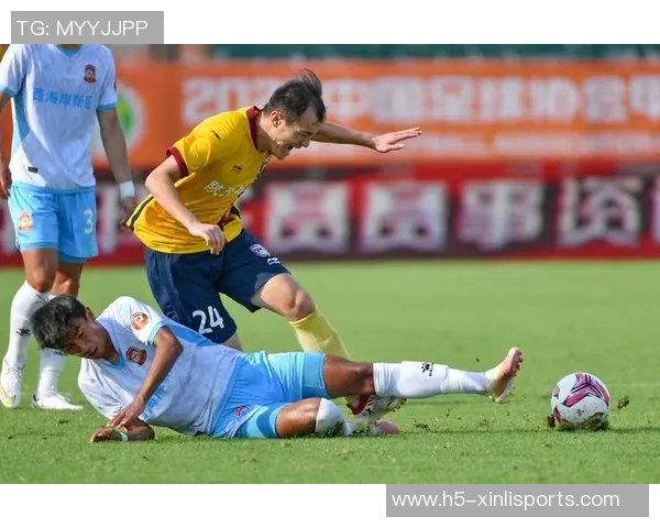 足球铲球技巧解析与实战应用提升球员防守能力的关键要素